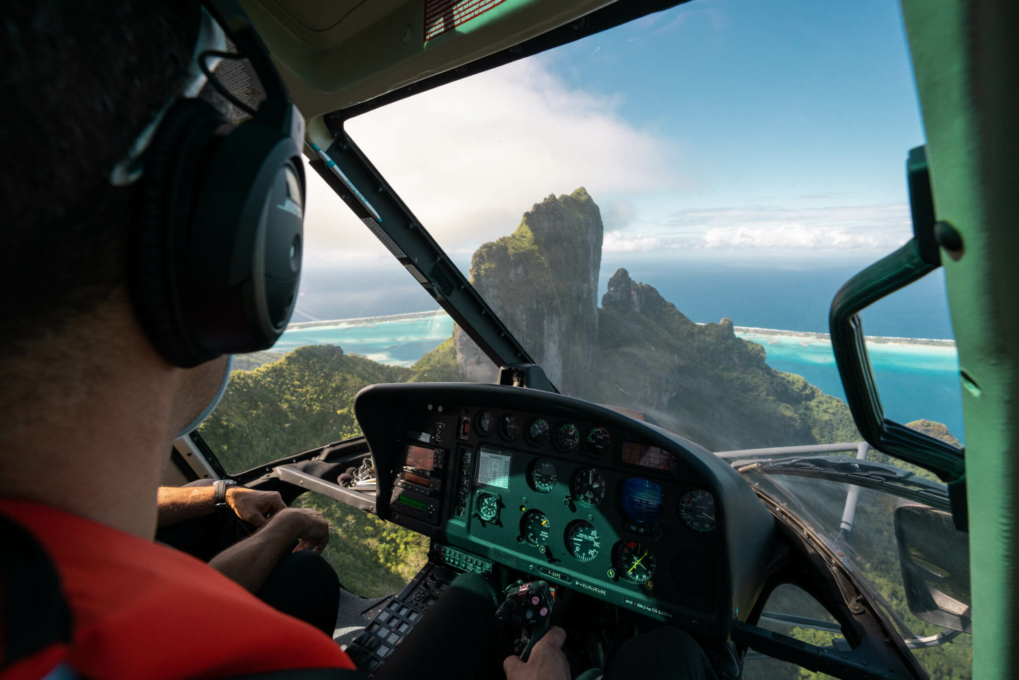 Helicopter Tour in Bora Bora, come & fly with me! Review & tips