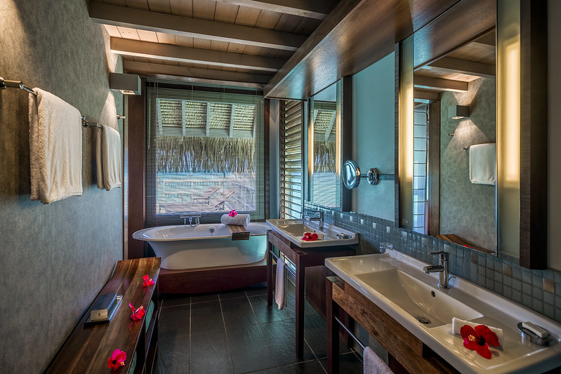 Bathroom - Overwater Pool Villas with Lagoon View -  Intercontinental Thalasso Spa Bora Bora