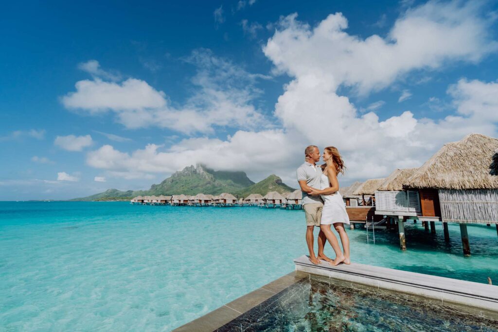 Bora Bora Prices : Overwater bungalow at the Four Seasons